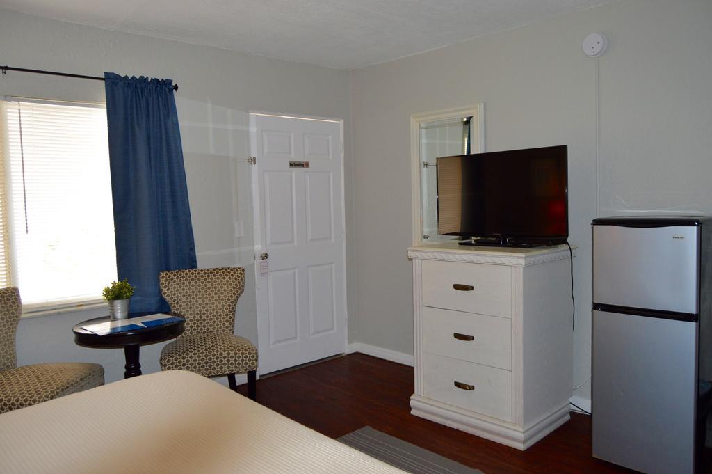 Sta N Pla Motel Clearwater Beach Esterno foto