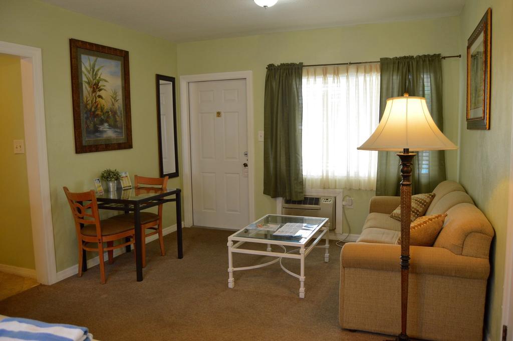 Sta N Pla Motel Clearwater Beach Esterno foto
