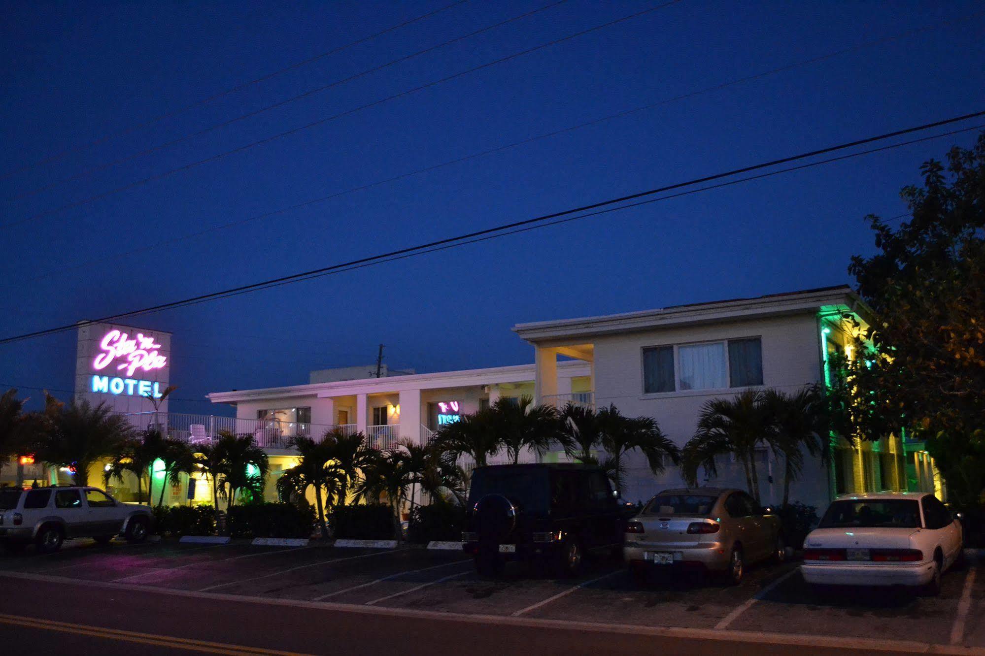 Sta N Pla Motel Clearwater Beach Esterno foto